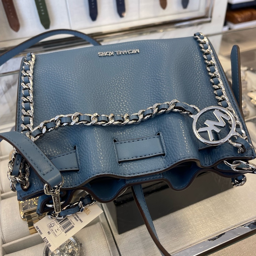 MICHAEL KORS Mina Small Chain Convertible Crossbody XBody Bag
Cornflower Belted - Picture 4 of 16